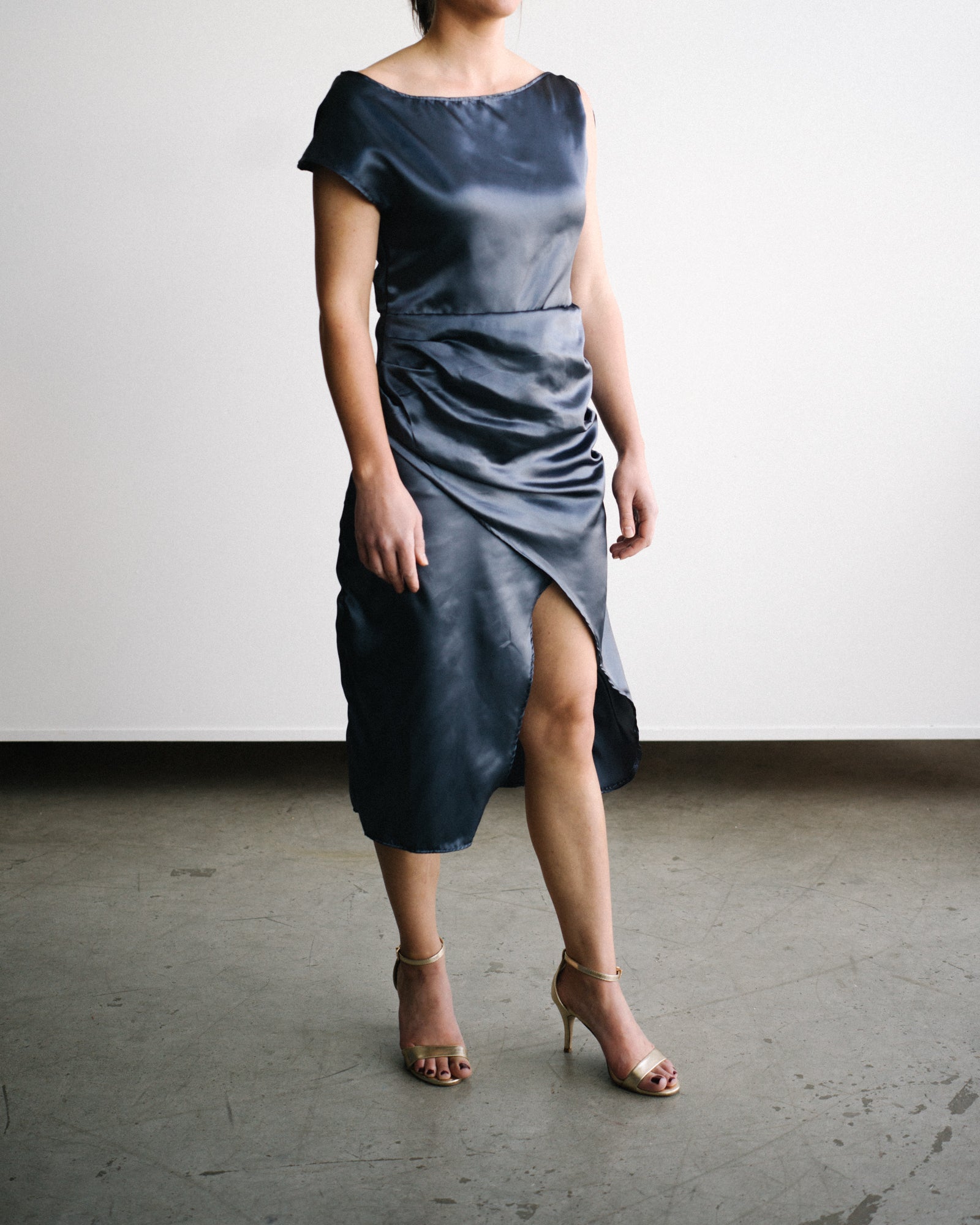 Alpha Dress GREY / MEDIUM