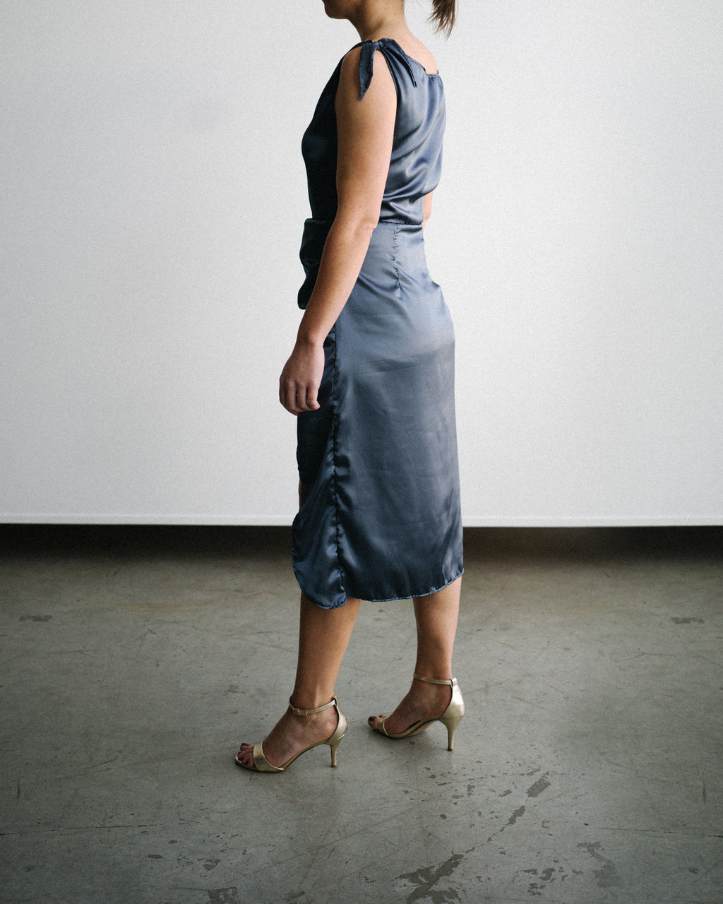 Alpha Dress GREY / MEDIUM Alpha Dress GREY / MEDIUM