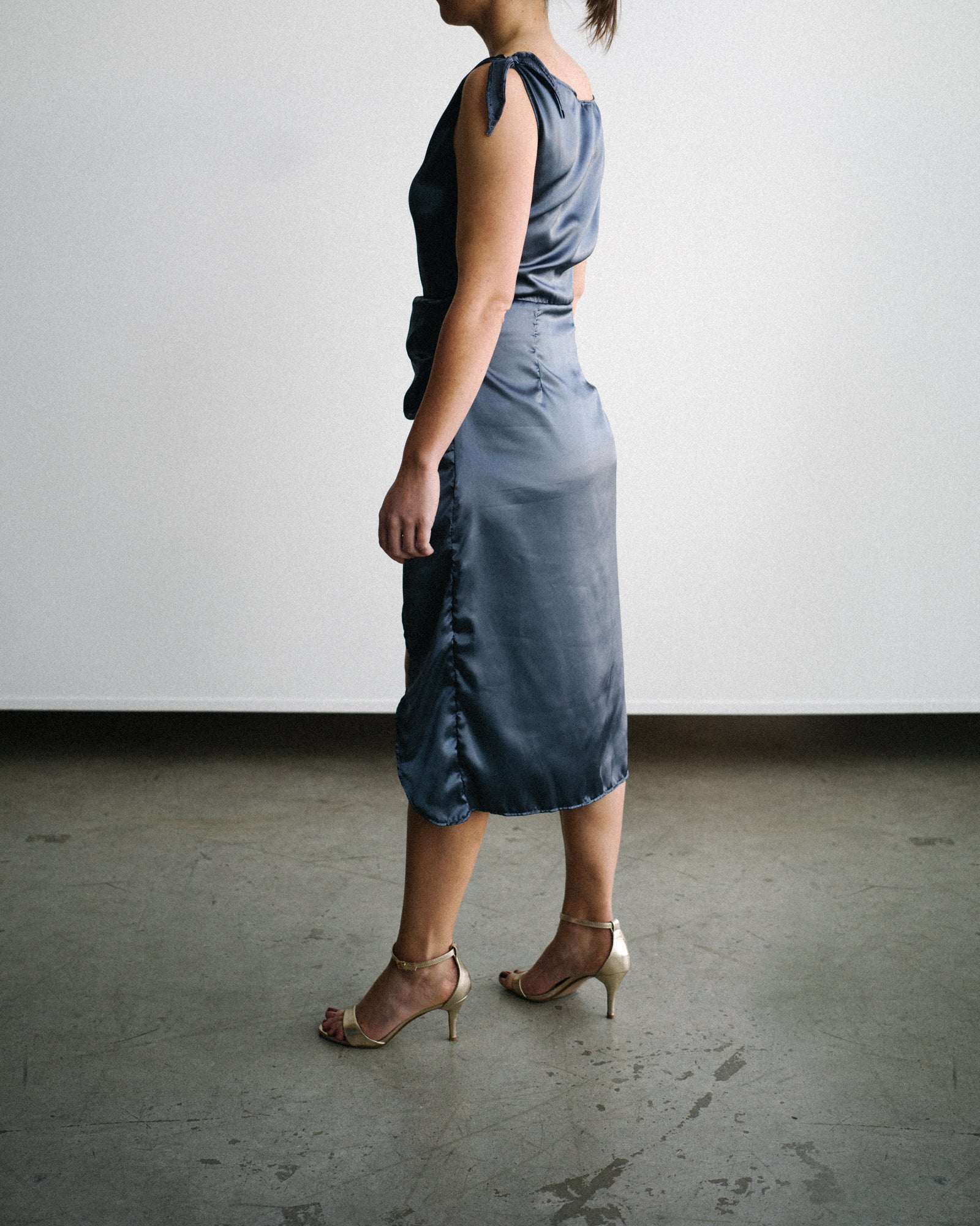 Alpha Dress GREY / MEDIUM Alpha Dress GREY / MEDIUM
